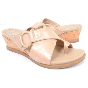 Royu 'Violet' Women's 10 Metallic Gold Toe-Ring Slip-On Wedge Sandals Resortwear
